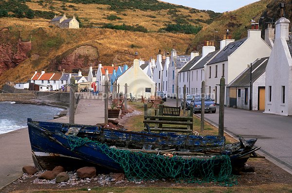 Pennan, Aberdeenshire, Scotland - Pennan, Ecosse -   16060