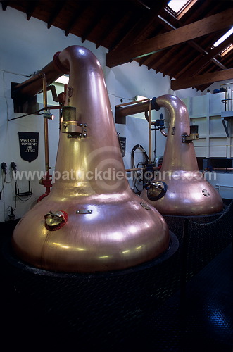 Royal Lochnagar Distillery, Deeside, Scotland - Ecosse - 18950