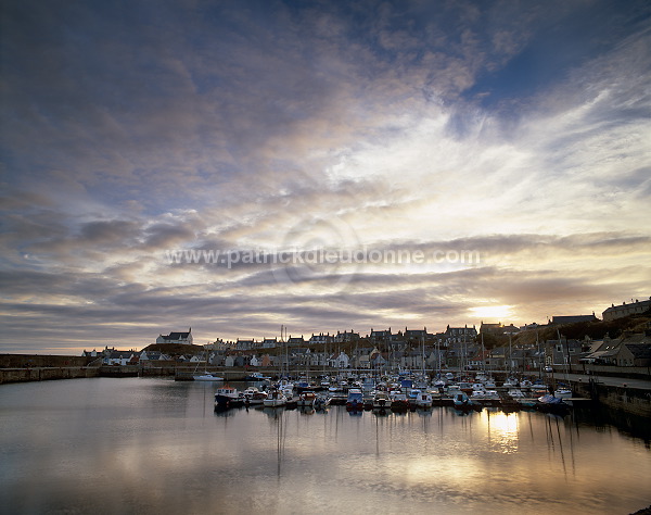 Findochty harbour, Morayshire, Scotland -  Port de Findochty, Ecosse  15813