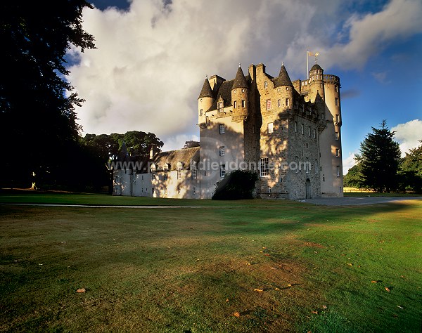Castle Fraser, Aberdeenshire, Scotland - Ecosse - 19260