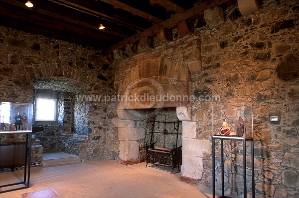 Smailholm Tower (interior), Borders, Scotland - Ecosse - 19035