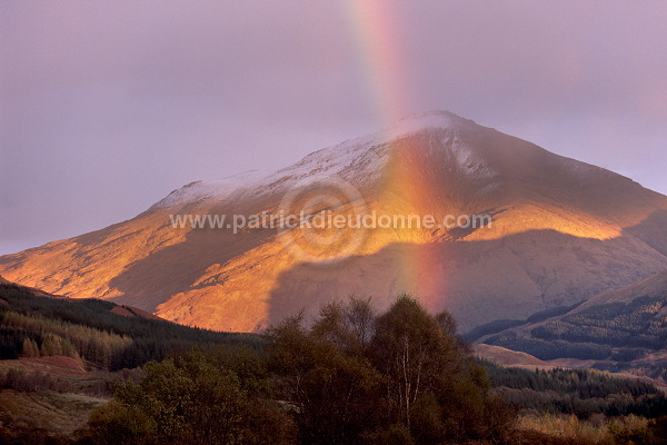 Rainbow over mountains, Scotland -  Arc-en-ciel, Ecosse  - 16244