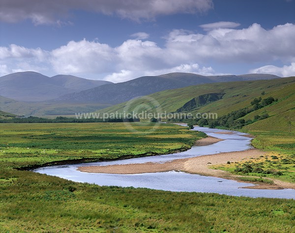 Strath More valley, near loch Hope, Scotland - Vallée de Strath More, Ecosse  15860