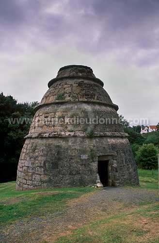 Dovecote, Aberdour Castle, Fife, Scotland - Pigeonnier - 19052