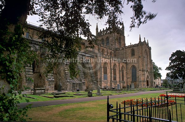 Dunfermline Abbey Church, Fife, Scotland - Ecosse - 19196