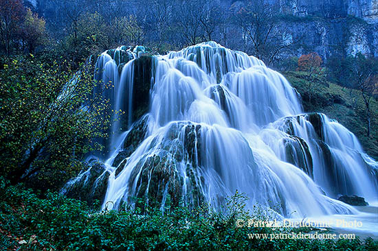 Cascades de Beaume-les-Messieurs, Jura, France - 17066