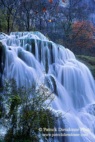 Cascades de Beaume-les-Messieurs, Jura, France - 17069