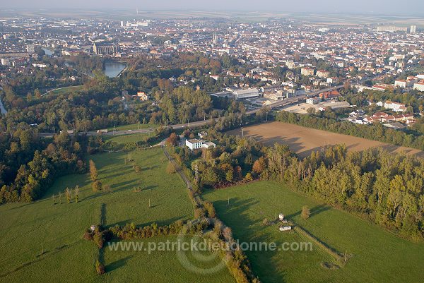 Captages eau, Chalons, Marne (51), France - FMV186