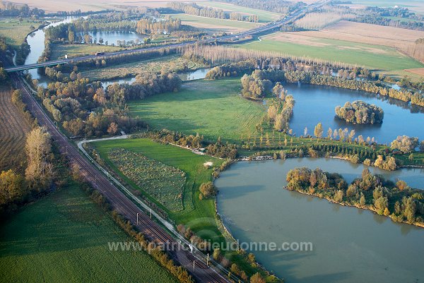 A26, Marne, aval Chalons, Marne (51), France - FMV201