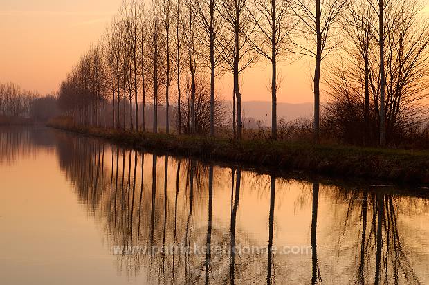 Rouvrois, Meuse - Canal de l'Est - 18221