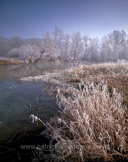 La Meuse en hiver, en amont de Saint-Mihiel - 18412