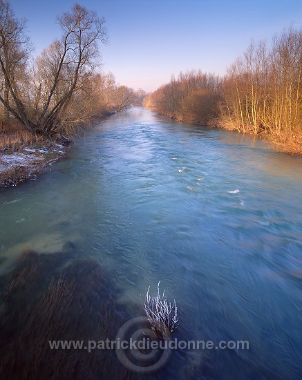 Vallee de Meuse en hiver, Lorraine, France - FME139