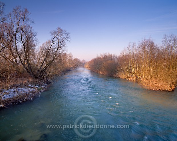 Vallee de Meuse en hiver, Lorraine, France - FME140