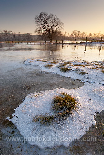 Vallee de Meuse en hiver, Meuse, Lorraine, France - FME039