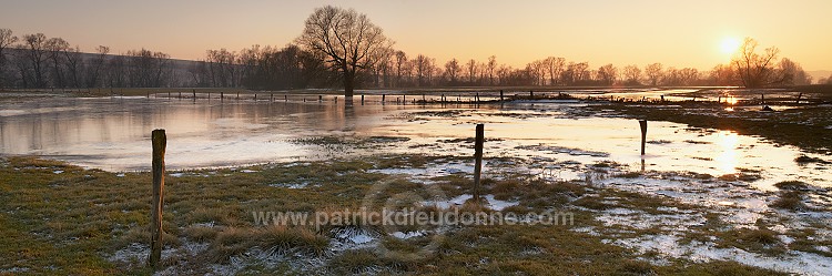 Vallee de Meuse en hiver, Meuse, Lorraine, France - FME031