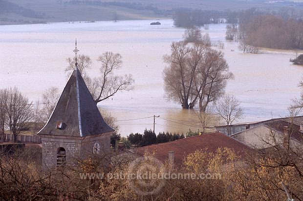 Meuse - Inondations en hiver - 18228