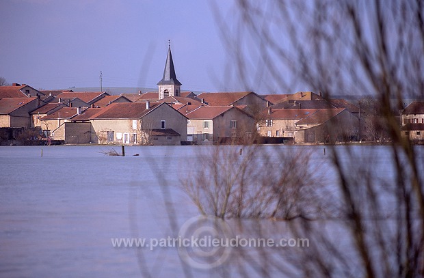 Meuse - Inondations en hiver - 18304