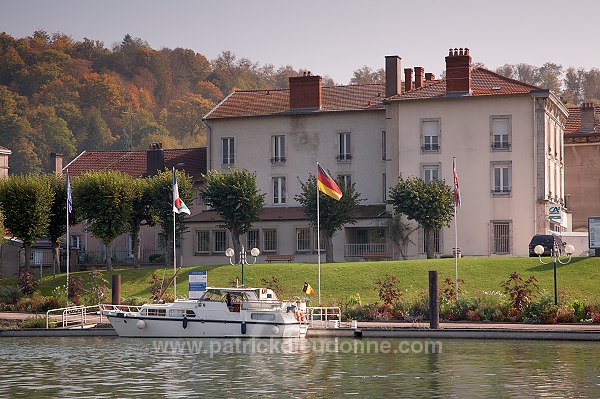 Meuse a Saint-Mihiel, Meuse (55), France - FME084