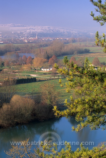 Saint-Mihiel, Meuse - la Meuse au nord de Saint-Mihiel - 18507