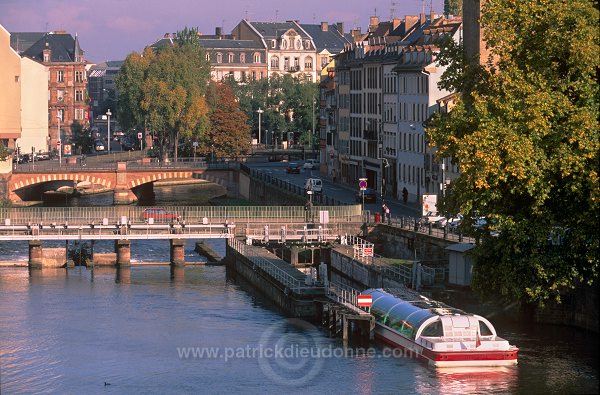 Strasbourg, riviere Ill (Ill river), Alsace, France - FR-ALS-0005