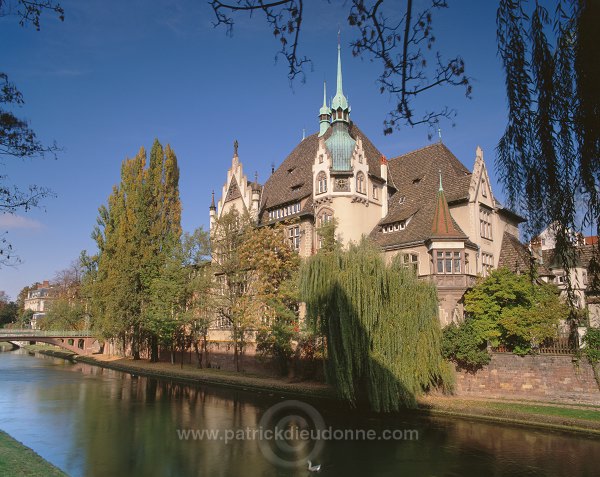 Strasbourg, Lycee international (international college) des Pontonniers, France - FR-ALS-0023