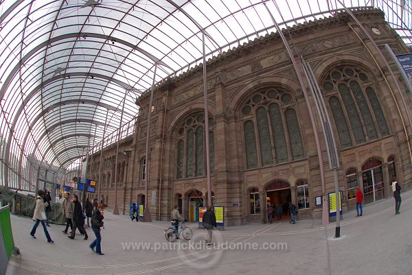 Strasbourg, Gare TGV (TGV train station), Alsace, France - FR-ALS-0105