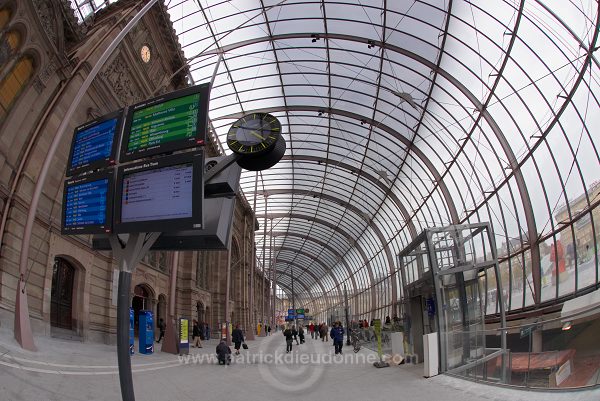 Strasbourg, Gare TGV (TGV train station), Alsace, France - FR-ALS-0108