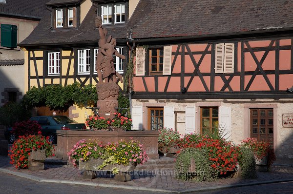 Kientzheim, Place Schwendi, Alsace, France - FR-ALS-0292