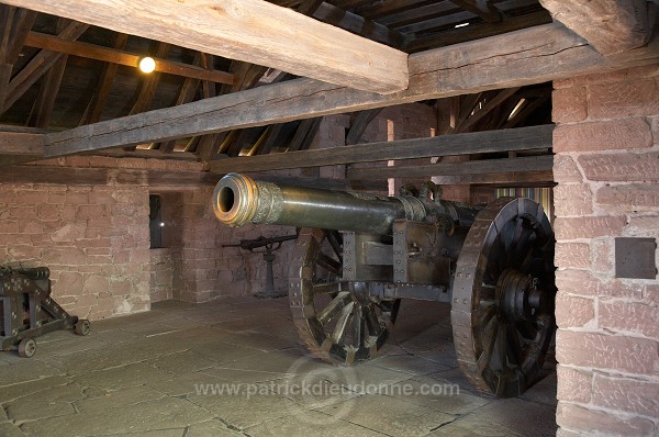 Haut-Koenigsbourg, chateau medieval (medieval castle), Alsace, France - FR-ALS-0366