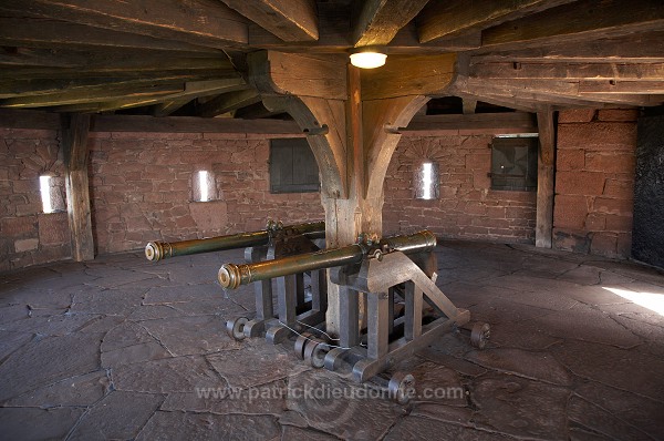 Haut-Koenigsbourg, chateau medieval (medieval castle), Alsace, France - FR-ALS-0367