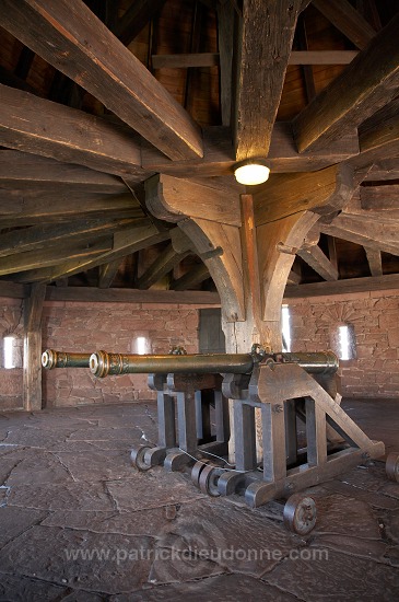 Haut-Koenigsbourg, chateau medieval (medieval castle), Alsace, France - FR-ALS-0369