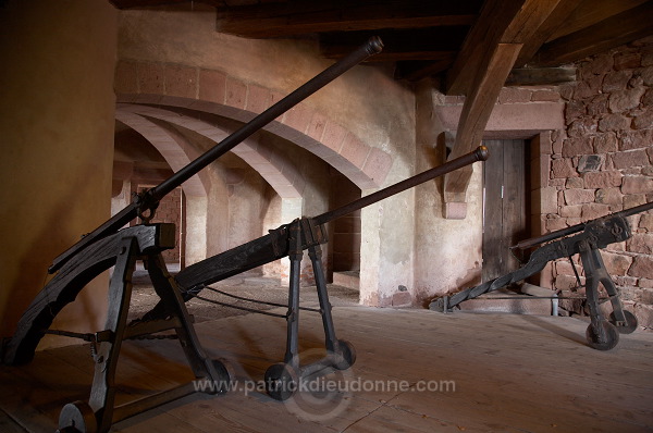 Haut-Koenigsbourg, chateau medieval (medieval castle), Alsace, France - FR-ALS-0375