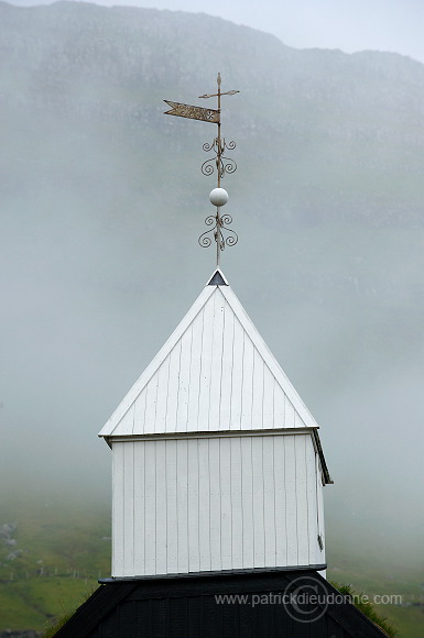 Timber church, Nordragota, Faroe islands - Eglise en bois, iles Feroe - FER180