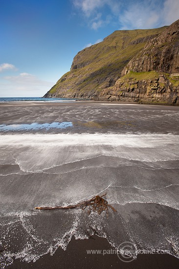 Inlet and beach, Saksun, Faroe islands - Saksun, iles Feroe - FER672
