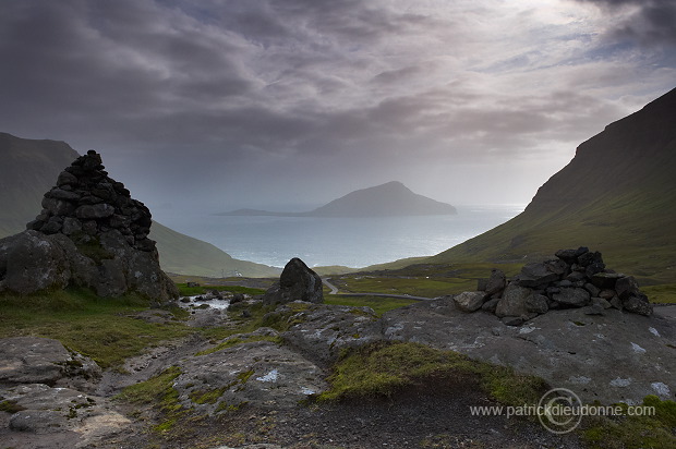 Koltur from Streymoy, Faroe islands - Koltur, iles Feroe - FER794