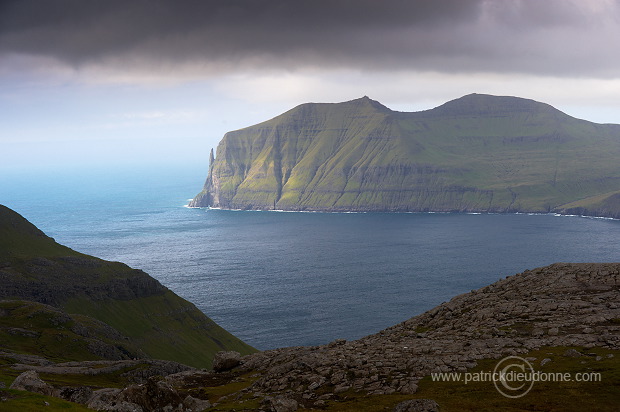 Trollkonufingur, Vagar, Faroe islands - Vagar, iles Feroe - FER804