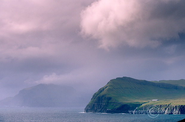 Streymoy west coast, Faroe islands - Cote ouest de Streymoy, iles Feroe - FER950