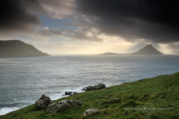 Koltur from Streymoy, Faroe islands - Ile de Koltur, iles Feroe - FER099