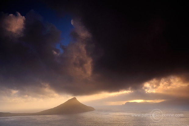 Koltur from Streymoy, Faroe islands - Ile de Koltur, iles Feroe - FER104