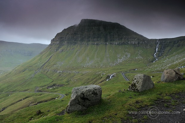 Murufelli (479 m), Streymoy, Faroe islands - Murufelli, Streymoy, iles Feroe - FER109