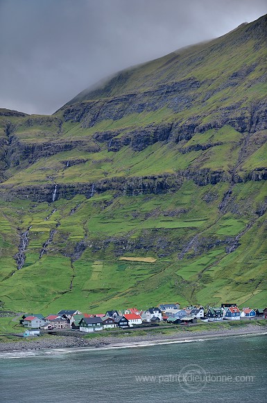 Tjornuvik, Streymoy, Faroe islands - Tjornuvik, Streymoy, iles Feroe - FER124