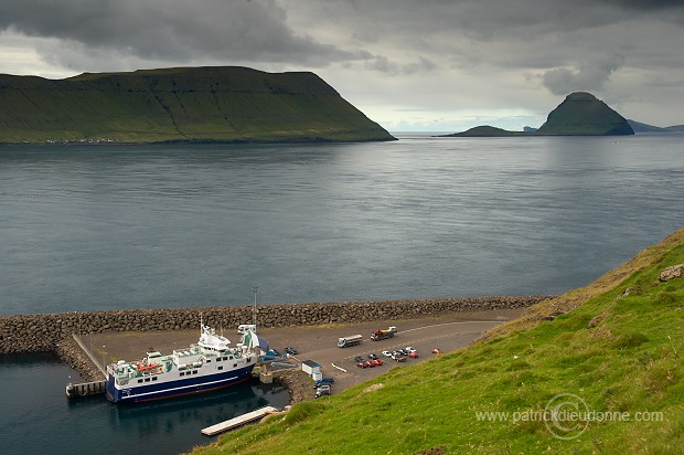 Ferry, Gamlaraett, Faroe islands - Ferry, Iles Feroe - FER463