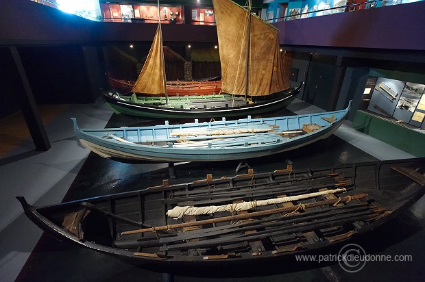 Rowing boats, Historical Museum, Torshavn, Faroes - Bateaux traditionnels, iles Feroe - FER600
