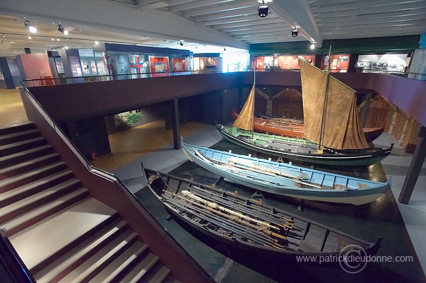 Rowing boats, Historical Museum, Torshavn, Faroes - Bateaux traditionnels, iles Feroe - FER626