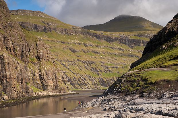 Inlet and beach, Saksun, Faroe islands - Saksun, iles Feroe - FER678