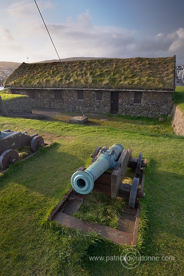 Skansin fort, Torshavn, Faroe islands - Fort de Skansin, iles Feroe - FER931