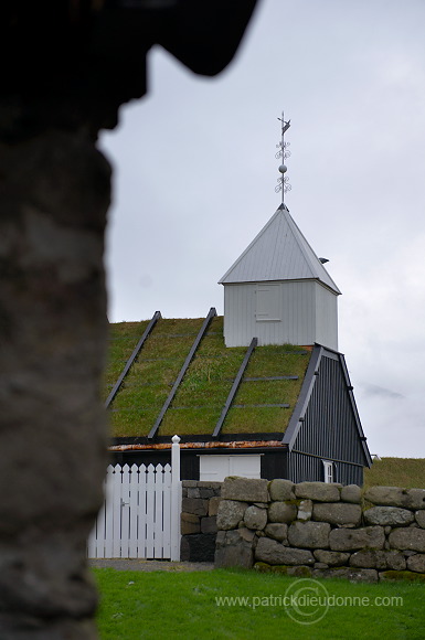 Timber church, Nordragota, Faroe islands - Eglise en bois, iles Feroe - FER181