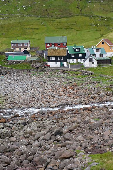 Houses, Elduvik, Eysturoy, Faroe islands - Elduvik, iles Feroe - FER186