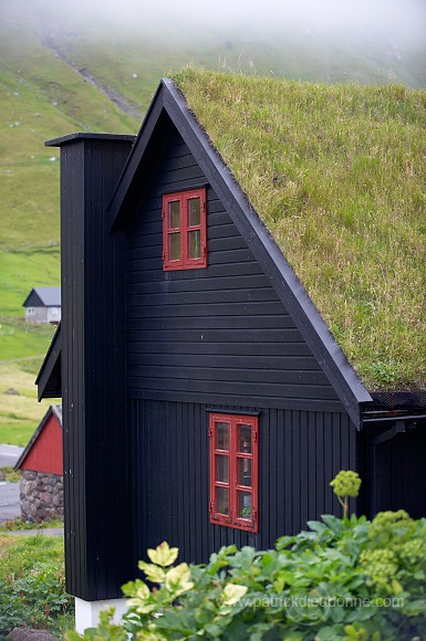 Houses, Elduvik, Eysturoy, Faroe islands - Elduvik, iles Feroe - FER205