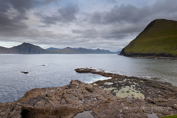 Kalsoy from Gjogv, Eysturoy, Faroe islands - Kalsoy, iles Feroe - FER223